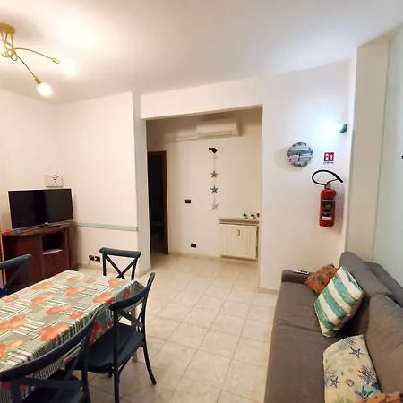 006b - Casa Mare Blu, Centro Di Riva Trigoso, 300m Da E Mare - Aria Condizionata E Wi-fi 아파트 리바 트리고소