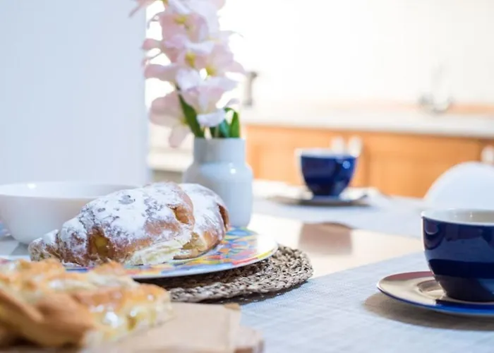 006b - Casa Mare Blu, Centro Di E 300m Dalla